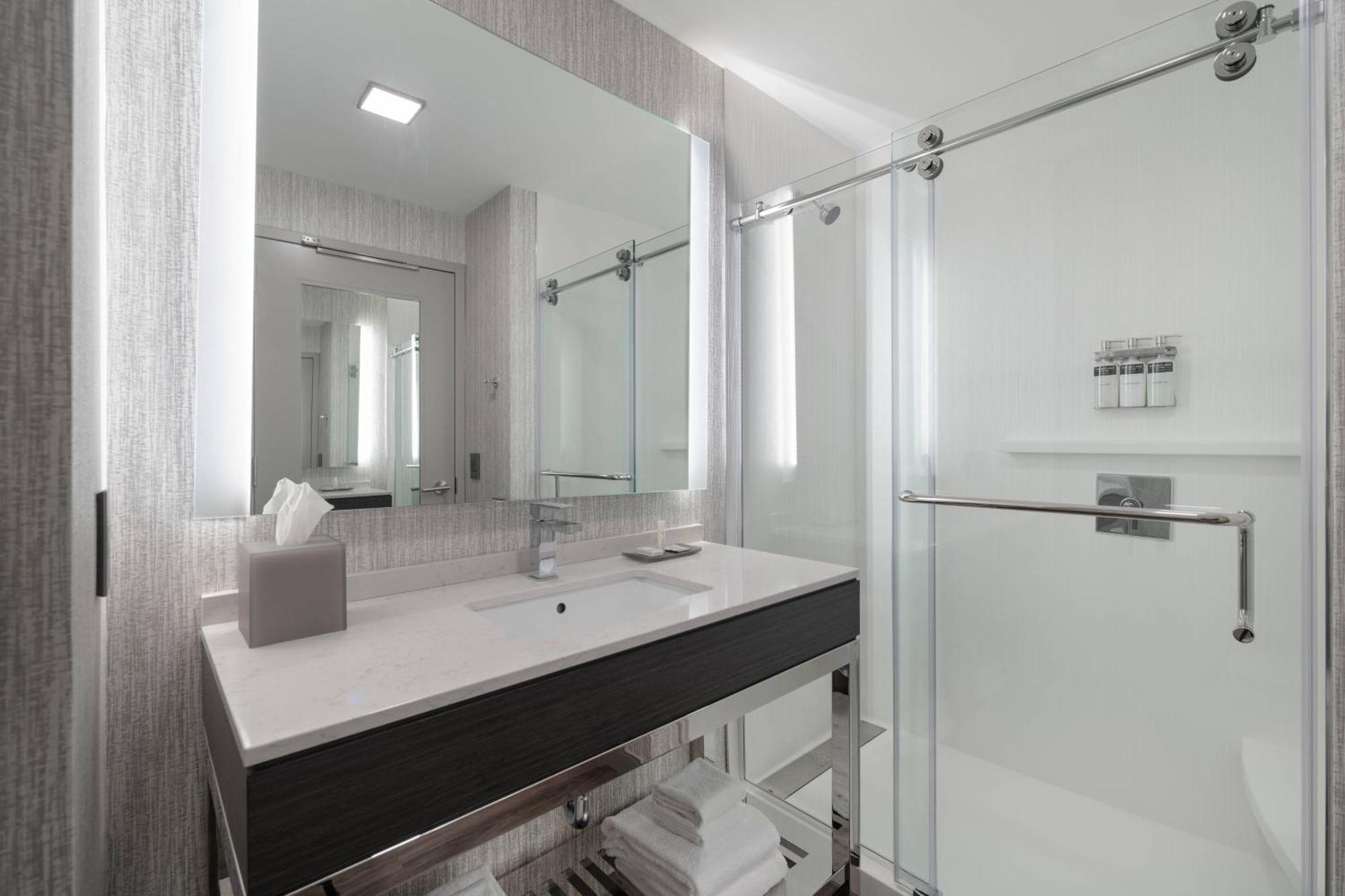 Towneplace Suites By Marriott Boston ميدفورد المظهر الخارجي الصورة