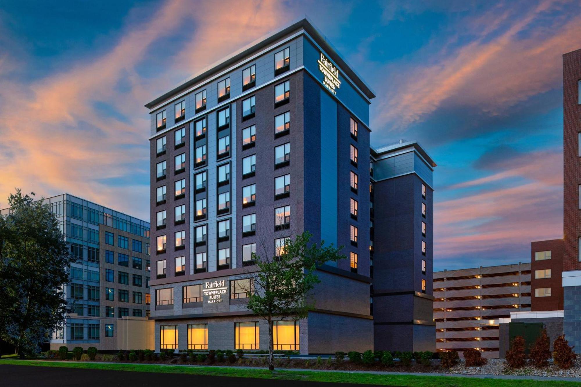 Towneplace Suites By Marriott Boston ميدفورد المظهر الخارجي الصورة